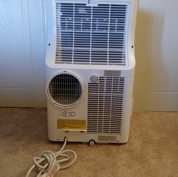 Danby Portable Air Conditioner - Picture 5 of 7